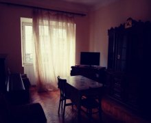 Satılır Köhnə Tikili 28 May m., Nəsimi r.