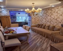 Satılır Köhnə Tikili Nizami m., Yasamal r.