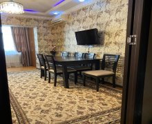 Satılır Köhnə Tikili Memar Əcəmi m., Binəqədi r.