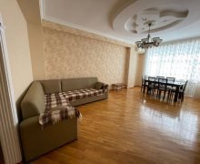 Kirayə (aylıq) Yeni Tikili 8-ci mikrorayon, Binəqədi r.