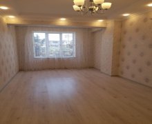 memar ecemide satilan evler Memar Əcəmi m., 9-cu mikrorayon, Binəqədi r.