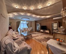 Satılır Yeni Tikili Nizami m., Nəsimi r.