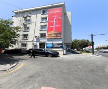 Satılır Köhnə Tikili 8 Noyabr m., İnqlab , Yasamal r. Satılır Köhnə Tikili 8 Noyabr m., İnqlab , Yasamal r.