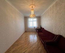 Satılır Köhnə Tikili Yeni Günəşli qəs., Suraxanı r. Satılır Köhnə Tikili Yeni Günəşli qəs., Suraxanı r.