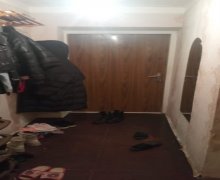 Satılır Köhnə Tikili Elmlər akademiyası m., Yasamal r.