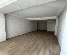 Satılır Yeni Tikili İnşaatçılar m., Yeni Yasamal qəs., Yasamal r.