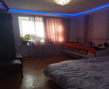 memar ecemide satilan evler Memar Əcəmi m., Binəqədi r.