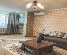 Satılır Köhnə Tikili Suraxanı qəs., Suraxanı r.