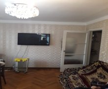 Satılır Köhnə Tikili İnşaatçılar m., Yasamal r.