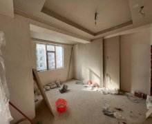 Satılır Yeni Tikili Azadlıq m., 8-ci mikrorayon, Binəqədi r.