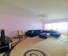 Satılır Köhnə Tikili Azadlıq m., 8-ci mikrorayon, Binəqədi r.