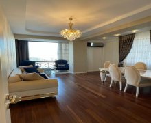 Satılır Yeni Tikili Gənclik m., Nərimanov r.