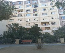 Satılır Köhnə Tikili Memar Əcəmi m., 4-cü mikrorayon, Nəsimi r. Satılır Köhnə Tikili Memar Əcəmi m., 4-cü mikrorayon, Nəsimi r.