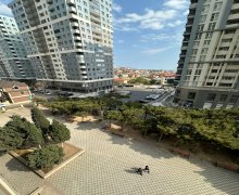 Satılır Yeni Tikili Elmlər akademiyası m., Səbail r.