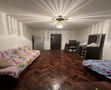 Satılır Köhnə Tikili Elmlər akademiyası m., Yasamal qəs., Bakı Dövlət Universiteti, Yasamal r.