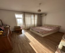 yasamalda kiraye aylıq evler 200-300 İnşaatçılar m., Yasamal r.