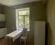 Kirayə (aylıq) Köhnə Tikili Elmlər akademiyası m., Yasamal r.