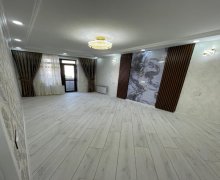 Satılır Köhnə Tikili Xalqlar dostluğu m., 8-ci kilometr, Nizami r.