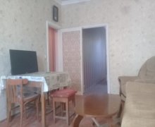 Satılır Köhnə Tikili Memar Əcəmi m., 3-cü mikrorayon, Nəsimi r.
