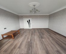 Satılır Köhnə Tikili Qaraçuxur qəs., Suraxanı r.