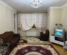 Satılır Yeni Tikili Xalqlar dostluğu m., 8-ci kilometr, Nizami r.