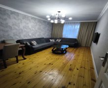 Satılır Köhnə Tikili Qaraçuxur qəs., Suraxanı r.