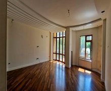 genclikde evlerin qiymeti Gənclik m., Nərimanov r.