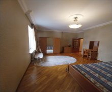 Kirayə (aylıq) Yeni Tikili İçərişəhər m., Səbail r.