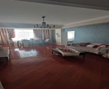 Satılır Yeni Tikili Qara Qarayev m., 8-ci kilometr, Nizami r.