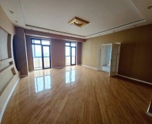 4 otaqli yeni tikili Xırdalan ş.