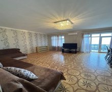 iceri seherde aylıq kiraye evler İçərişəhər m., Səbail r.