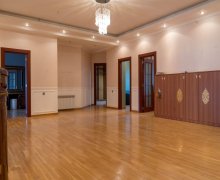 Satılır Yeni Tikili Nizami m., Nəsimi r.