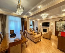 Satılır Yeni Tikili 28 May m., Zabitlər parkı, Nəsimi r.