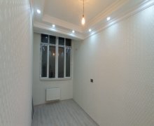 Satılır Yeni Tikili Qaraçuxur qəs., Suraxanı r.