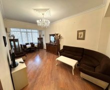 Satılır Yeni Tikili Nizami m., Yeni Yasamal qəs., Yasamal r.