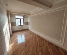 Satılır Yeni Tikili Yeni Yasamal qəs., Yasamal r.