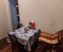 Satılır Köhnə Tikili Xalqlar dostluğu m., 8-ci kilometr, Nizami r.