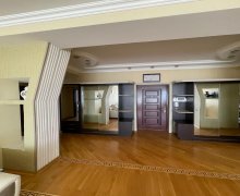 Satılır Yeni Tikili İnşaatçılar m., Yeni Yasamal qəs., Yasamal r.