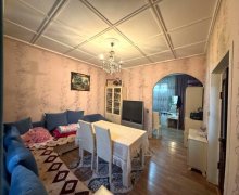 Kirayə (aylıq) Həyət evi/villa Azadlıq m., Rəsulzadə qəs., Binəqədi r. Kirayə (aylıq) Həyət evi/villa Azadlıq m., Rəsulzadə qəs., Binəqədi r.