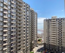 Satılır Yeni Tikili Yeni Günəşli qəs., Suraxanı r.