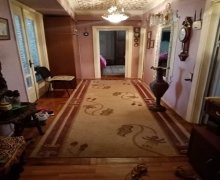 Satılır Köhnə Tikili Nizami m., Yasamal r.