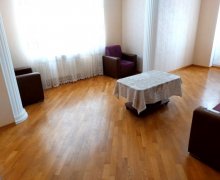 Kirayə (aylıq) Köhnə Tikili Memar Əcəmi m., 5-ci mikrorayon, Nəsimi r.