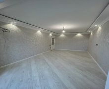 Satılır Köhnə Tikili Azadlıq m., Binəqədi r.