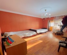 Satılır Köhnə Tikili Yeni Günəşli qəs., Suraxanı r. Satılır Köhnə Tikili Yeni Günəşli qəs., Suraxanı r.