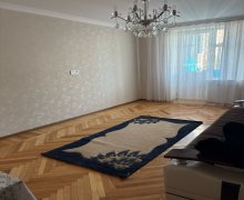 Kirayə (aylıq) Köhnə Tikili Elmlər akademiyası m., Yasamal r.