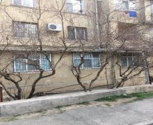 Satılır Köhnə Tikili Azadlıq m., 8-ci mikrorayon, Binəqədi r.