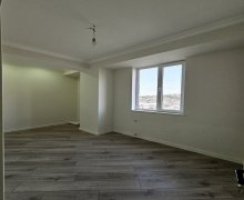 Satılır Yeni Tikili Xırdalan ş.