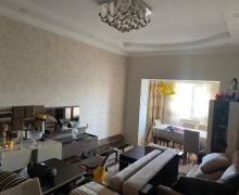 Satılır Köhnə Tikili İnşaatçılar m., Yeni Yasamal qəs., Yasamal r.