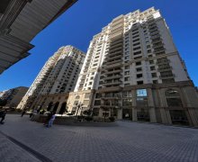 Satılır Yeni Tikili Elmlər akademiyası m., Yasamal r.