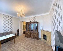 Satılır Köhnə Tikili Bayıl qəs., Səbail r. Satılır Köhnə Tikili Bayıl qəs., Səbail r.